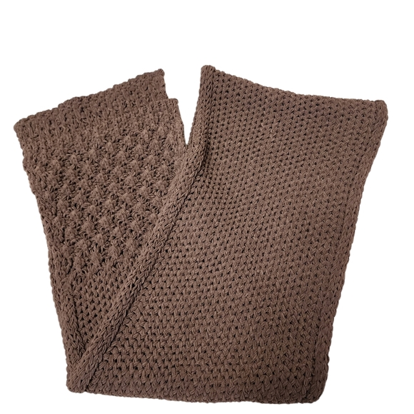 Gray Knit Scarf - Picture 3 of 6